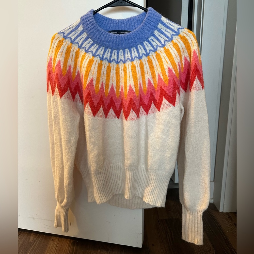 French connection sweater. Worn once. Pristine.